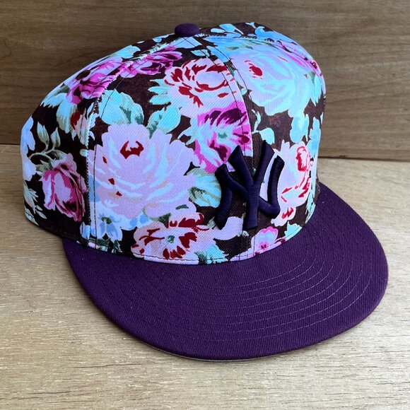 MITCHELL & NESS NEW YORK YANKEES FLORAL SNAPBACK HAT Purple Adjustable Fit NEW - Picture 1 of 4